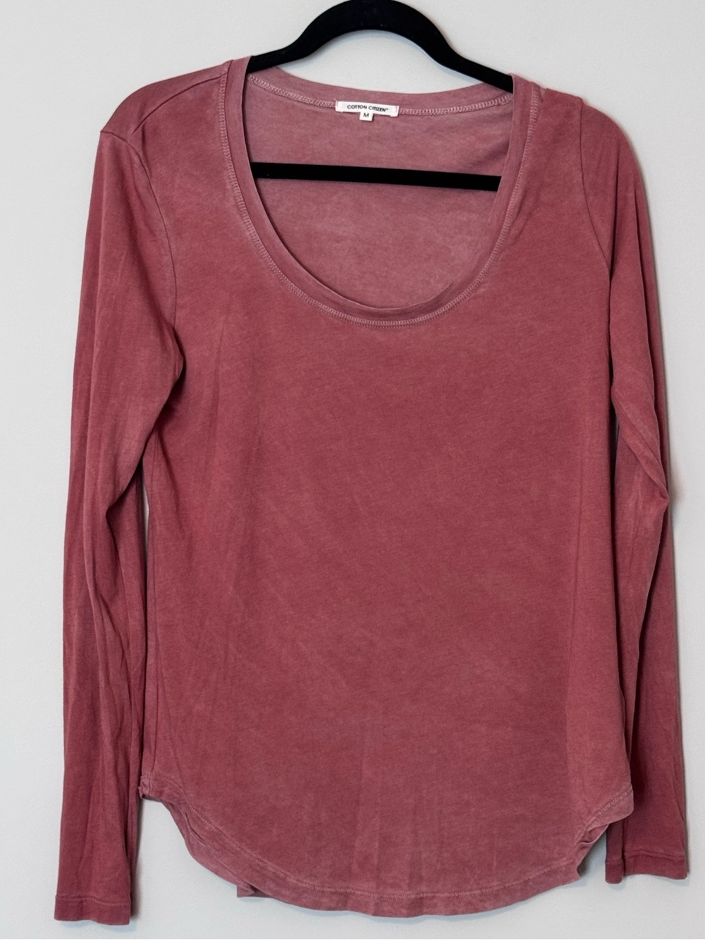 Cotton Citizen Mineral Wash Long Sleeve Top – Medium – Rust